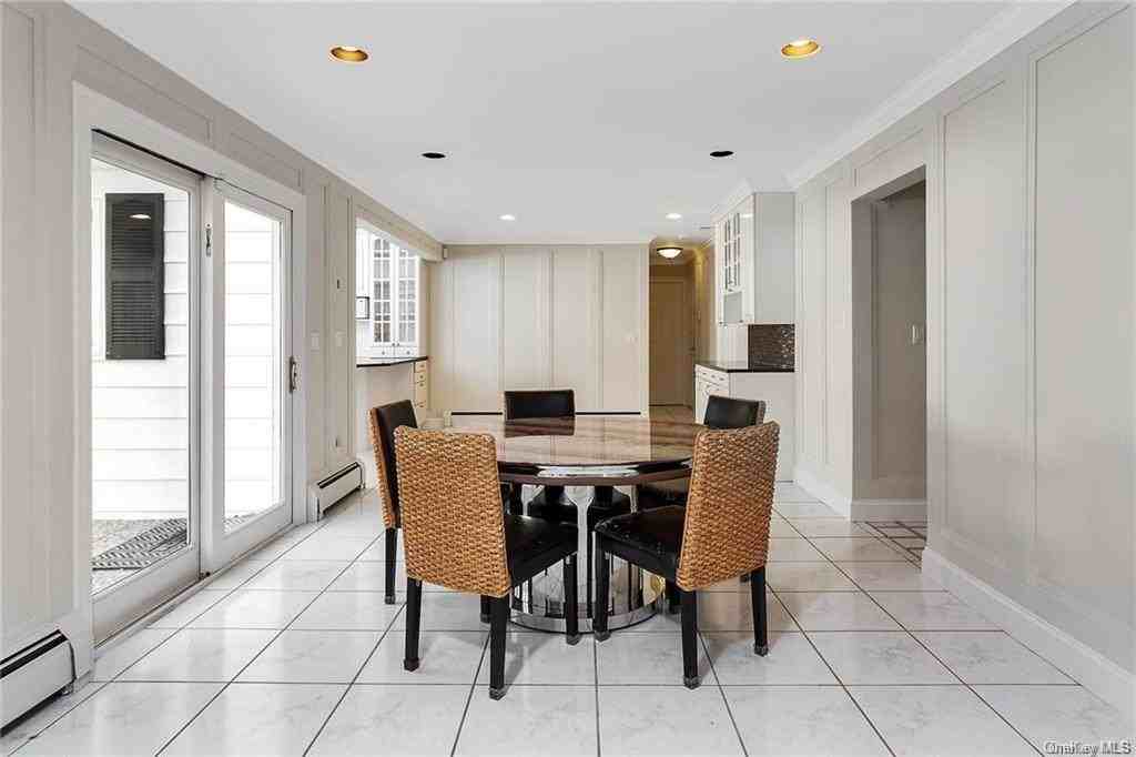 2185 Sultana Dr #NA - Photo 3 of 34