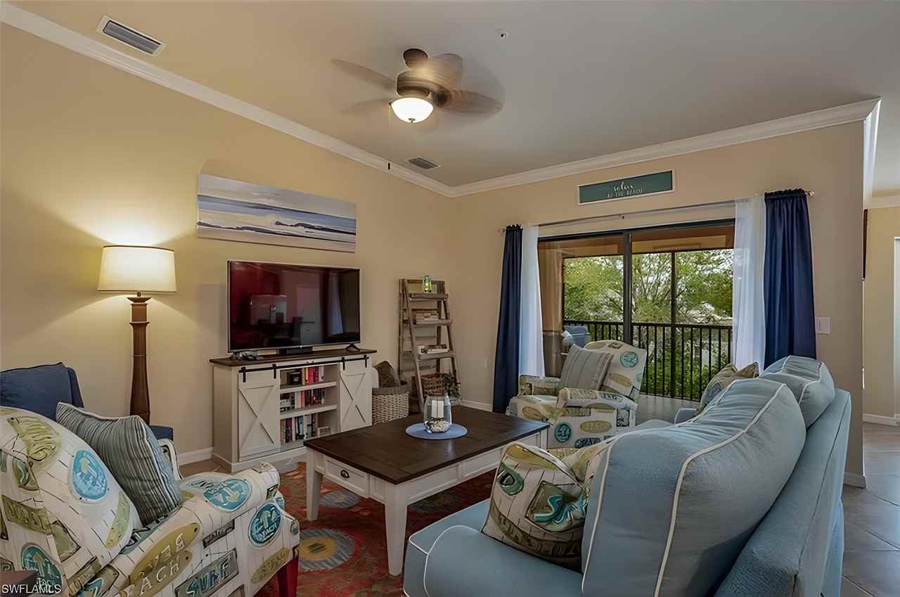 13671 Julias Way #1225 - Photo 4 of 20