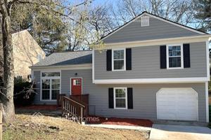 featured image of 6405 Laurel Post Ct