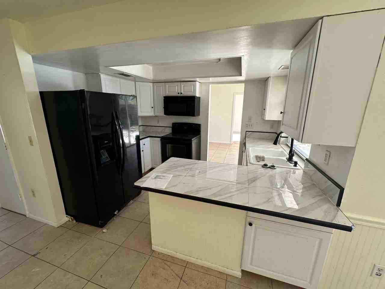 6535 Waterford Cir - Photo 3 of 30