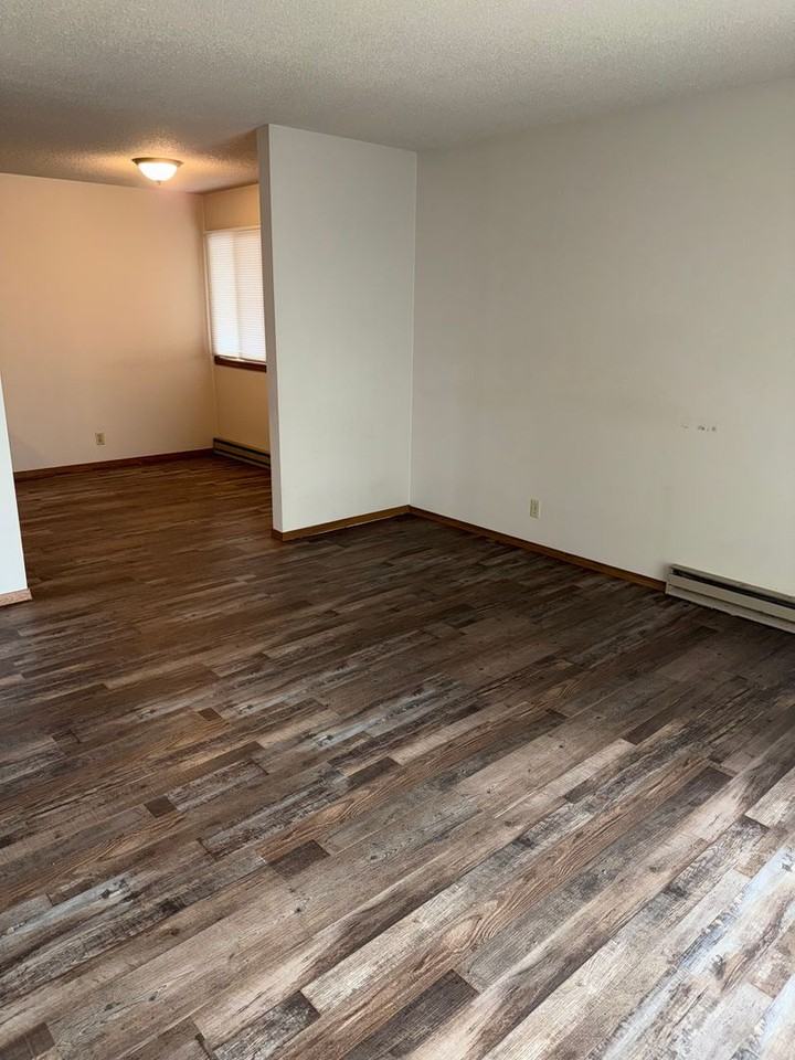 2319 Meadow - Photo 6 of 14