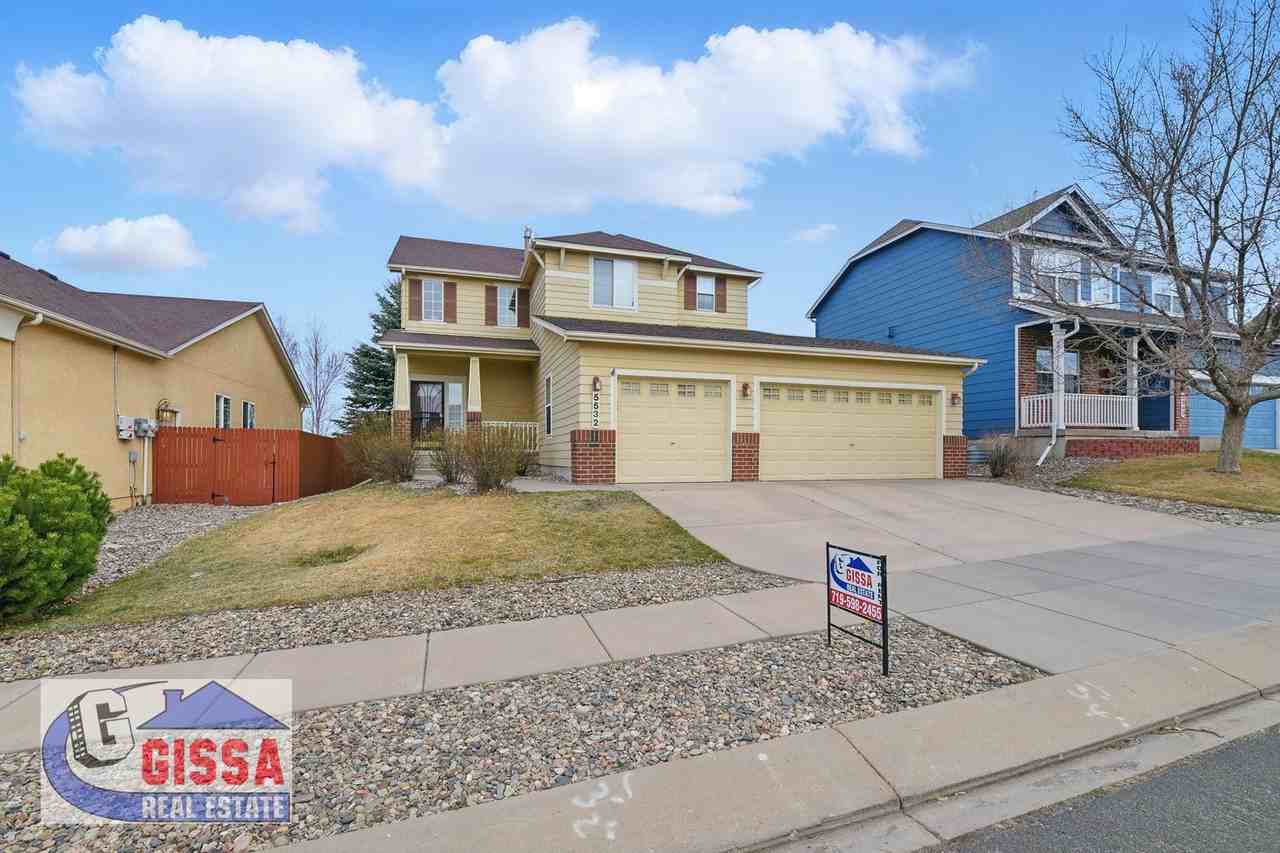 5532 Mountain Garland Dr - Photo 2 of 50