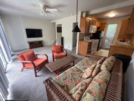 featured image of 75-5855 Walua Rd #8