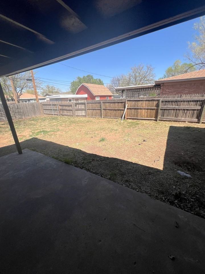 4312 30th Street - Photo 7 of 14