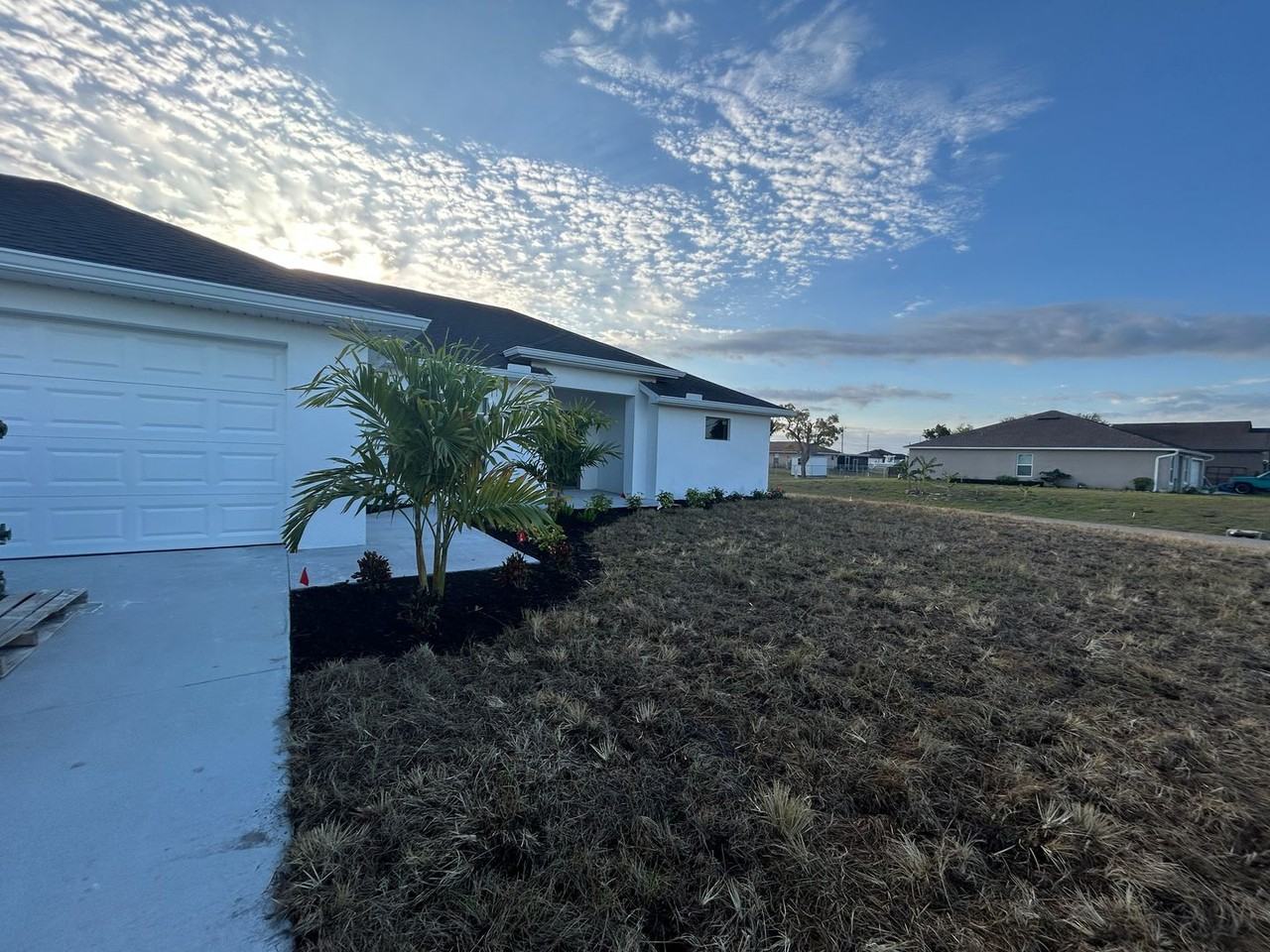 2601 Ne Juanita Pl - Photo 2 of 19