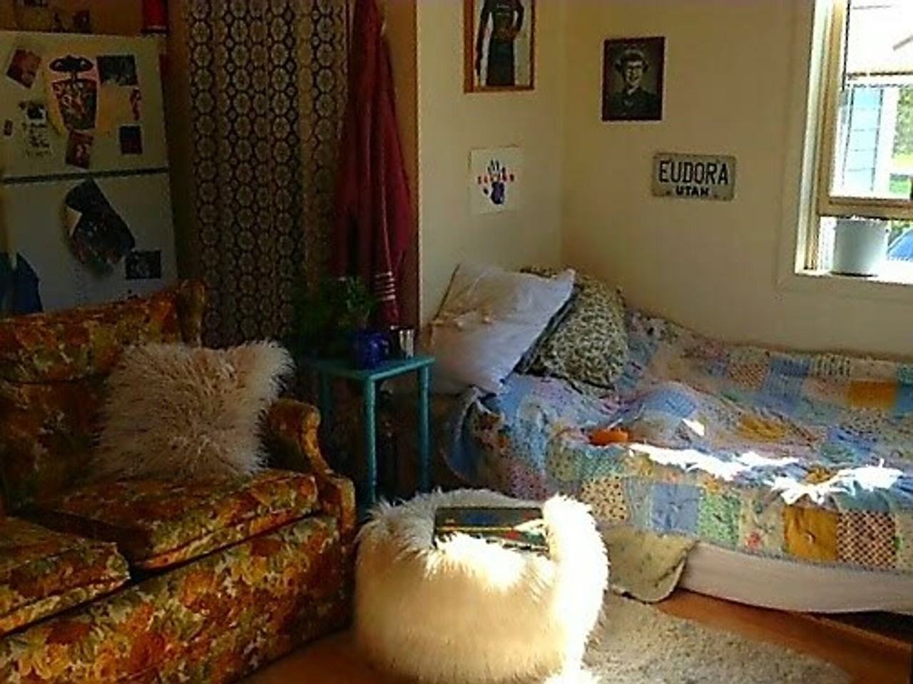 2707 S Madison St - Photo 2 of 7