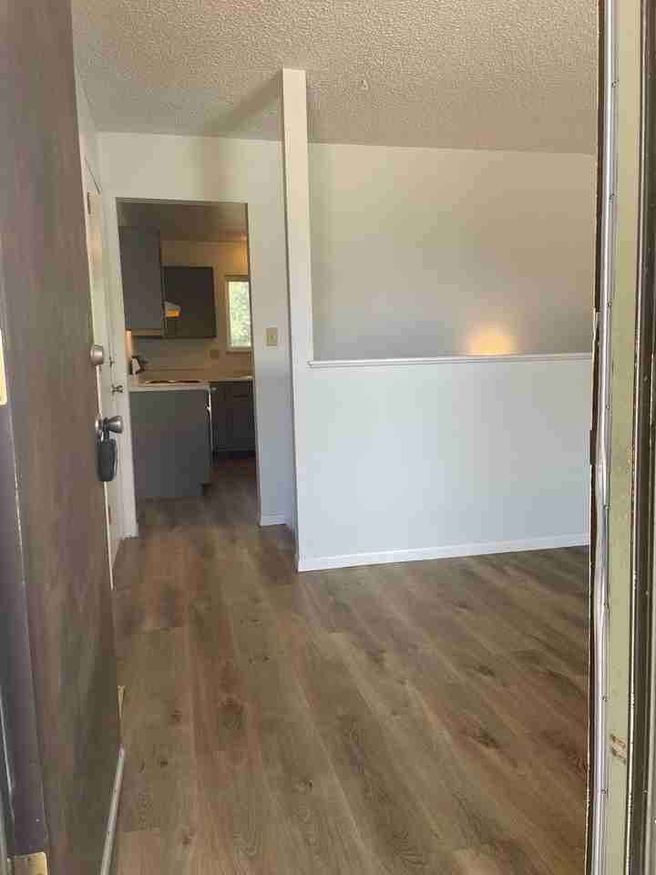 2143 Ryeland Ln - Photo 2 of 50