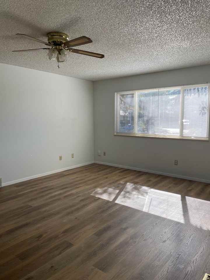 2143 Ryeland Ln - Photo 5 of 50