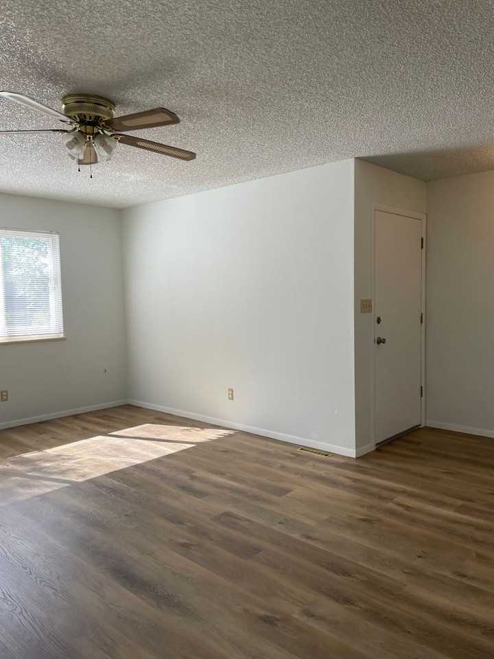 2143 Ryeland Ln - Photo 6 of 50
