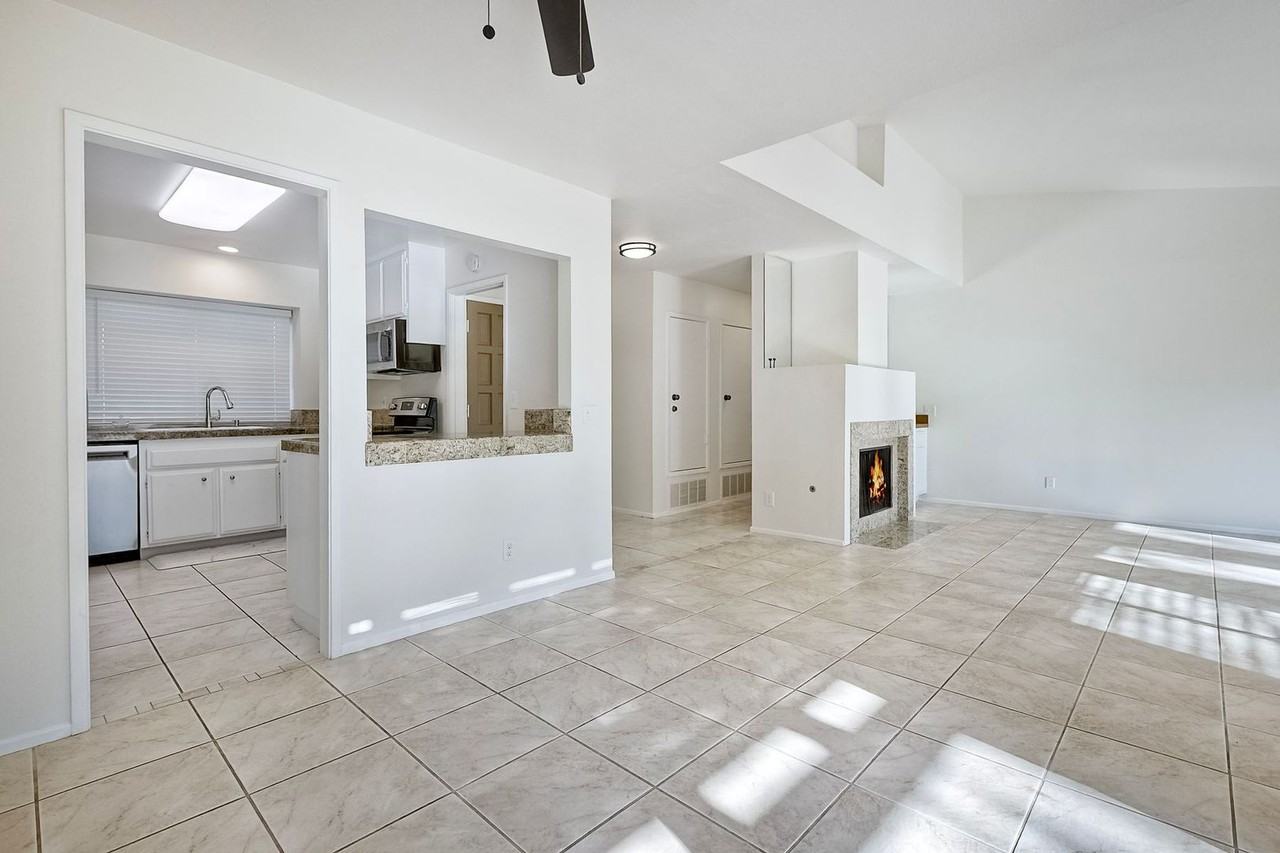 4131 Cyprus Island Ct - Photo 4 of 22