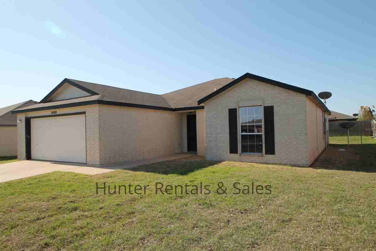 3400 Lakecrest Dr - Photo 2 of 27