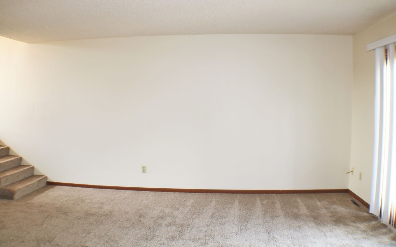 636 Westwinds Dr - Photo 5 of 35