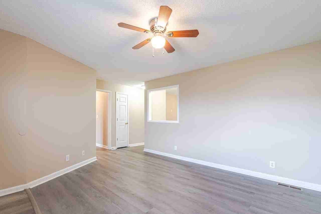 511 Potomac Dr - Photo 2 of 21
