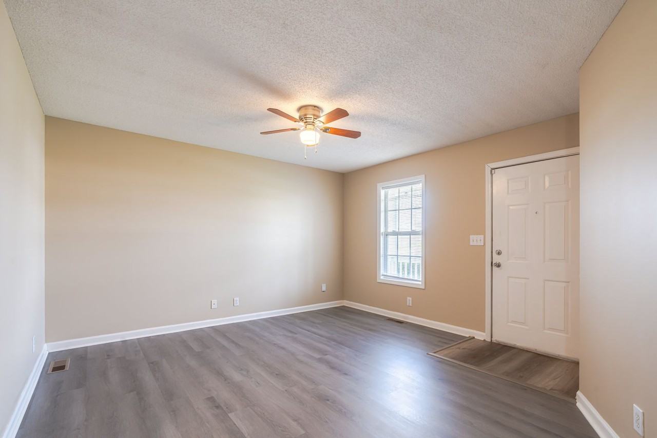511 Potomac Dr - Photo 5 of 21