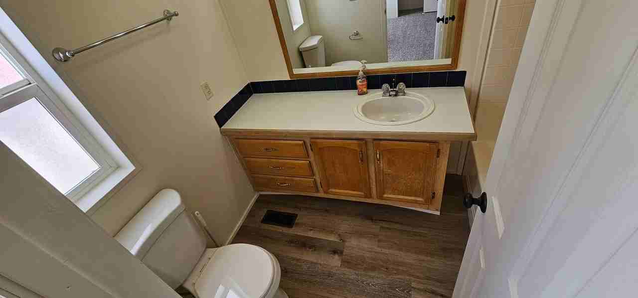 63 Green Tree Dr - Photo 3 of 42