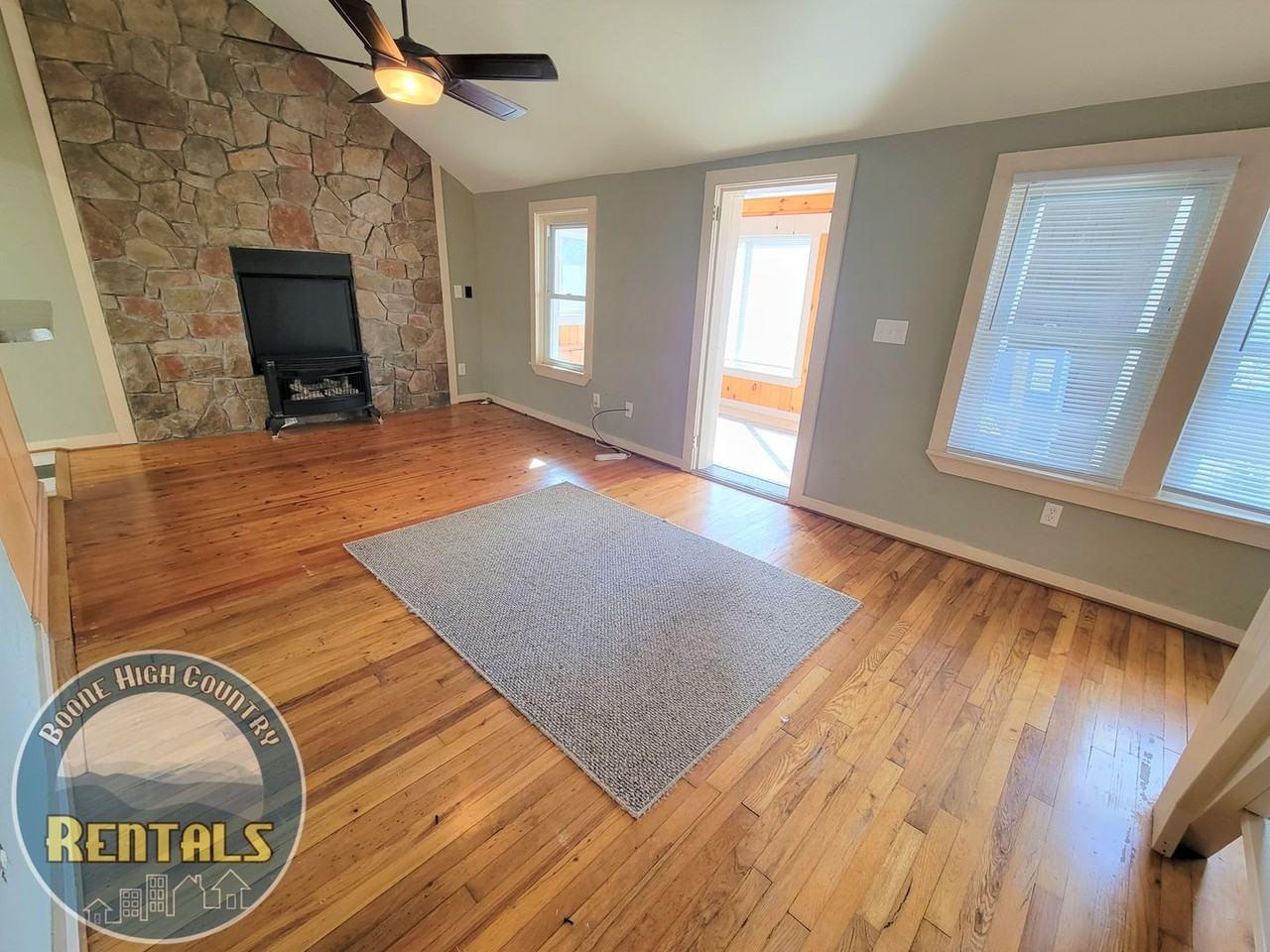 144 Azalea Circle - Photo 7 of 24