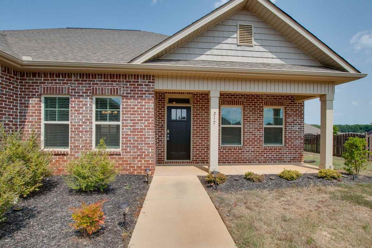 217 Maureen Dr Sw