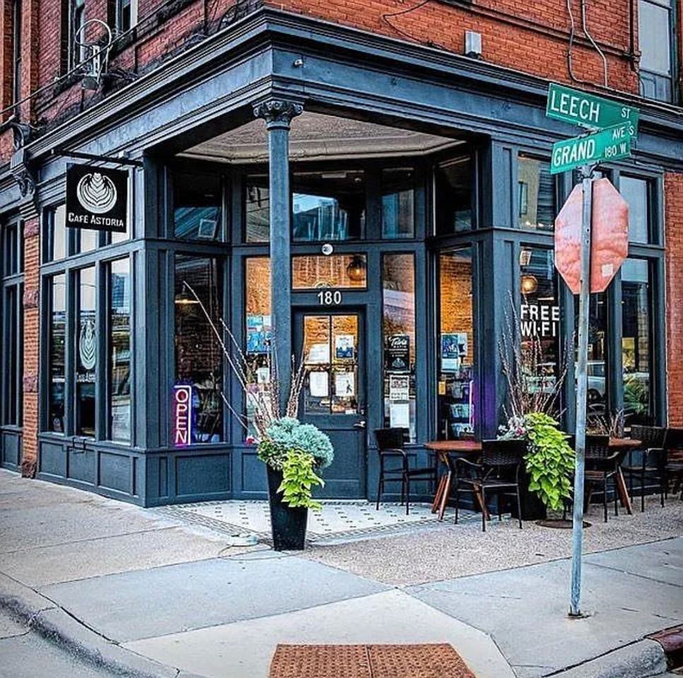 Historic building on West 7th and Grand in St. Paul - Photo 5 of 7