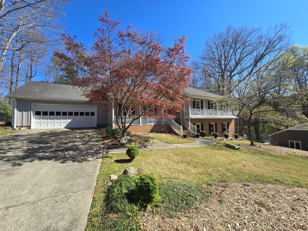 6316 Gainsborough Dr - Photo 3 of 41