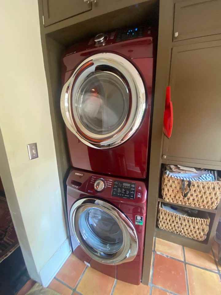 720 E 48th St - Photo 7 of 34