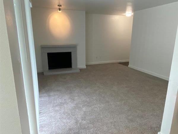 18463 Blueberry Ln - Photo 6 of 26