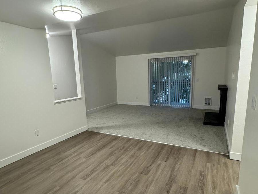 18463 Blueberry Ln - Photo 5 of 27