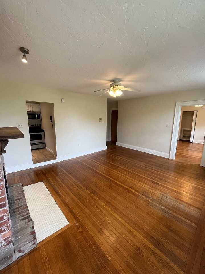 6810 Thomas Blvd #3 - Photo 6 of 12