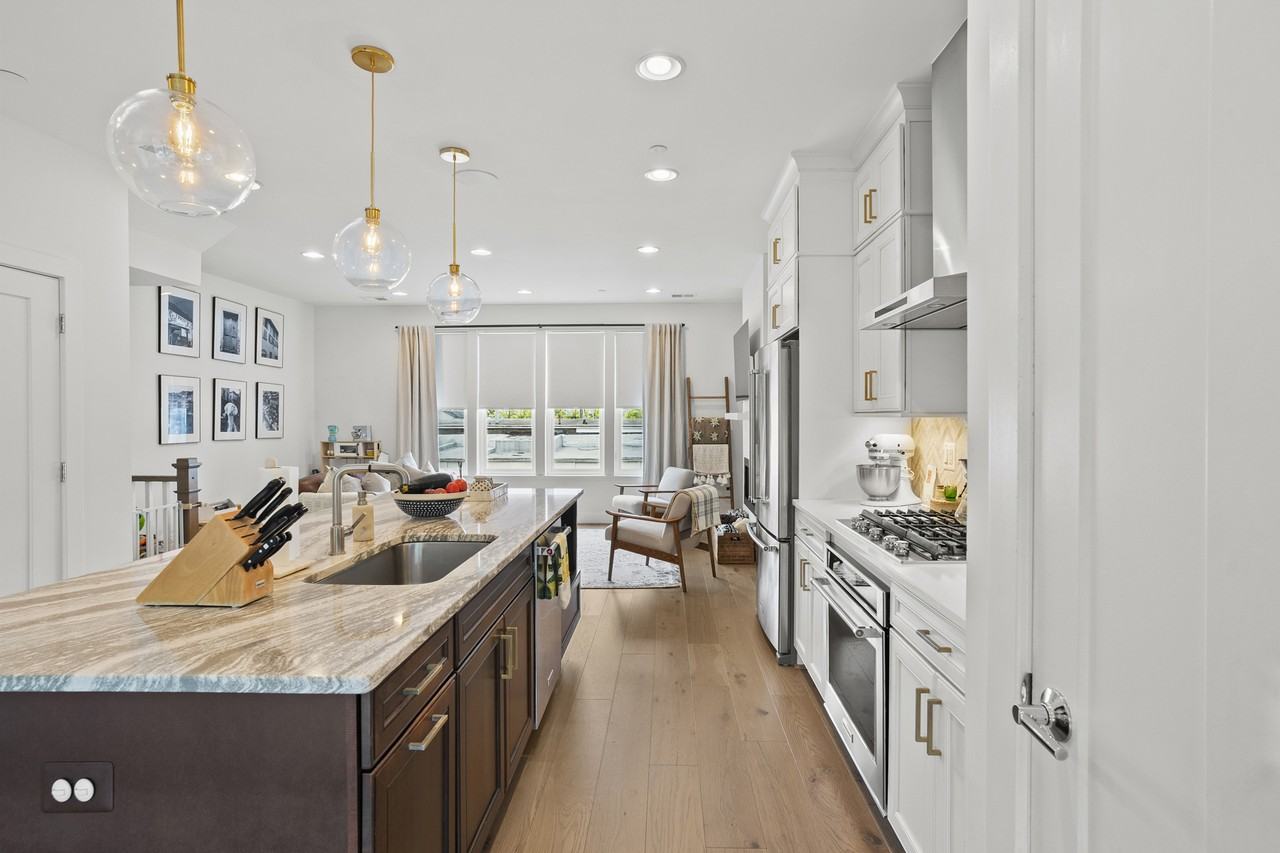 1602 Beason St #1 - Photo 2 of 25