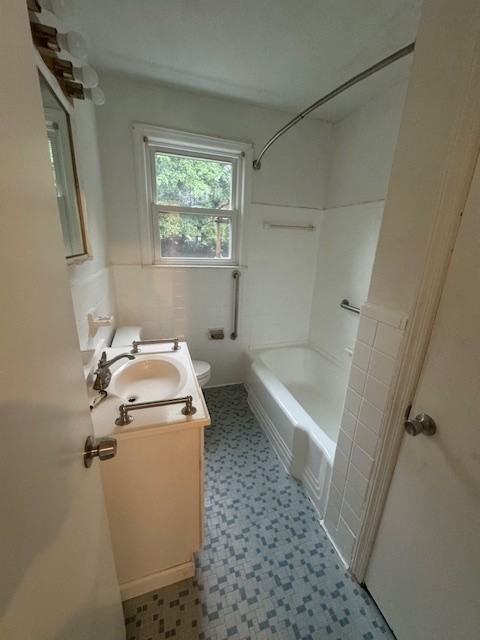 2813 Rocky Creek Rd - Photo 6 of 13