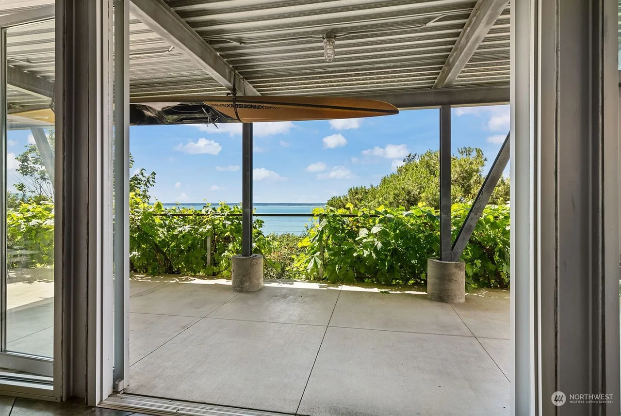 222 1/2 S Forest St - Photo 6 of 11