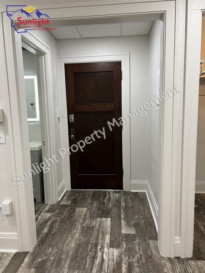 103 E Main St Apt C - Photo 7 of 14