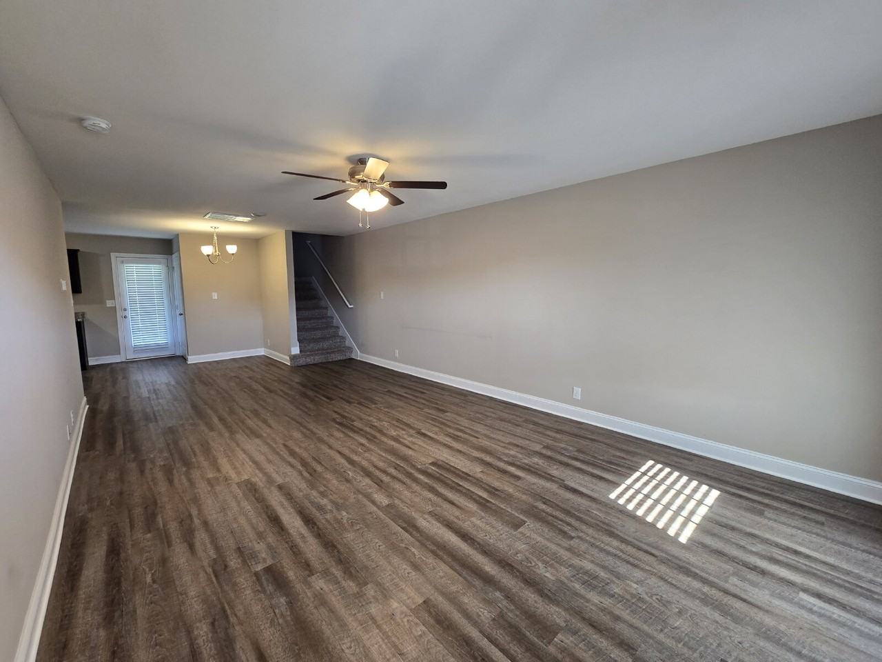 849 Lutz Ln - Photo 4 of 22