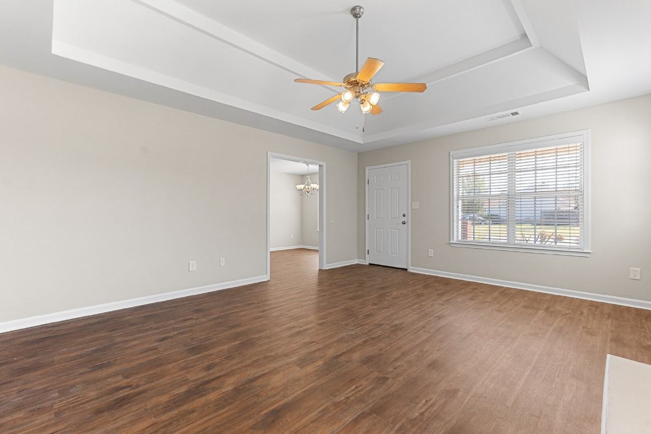 200 Stirling Bridge Dr - Photo 6 of 22