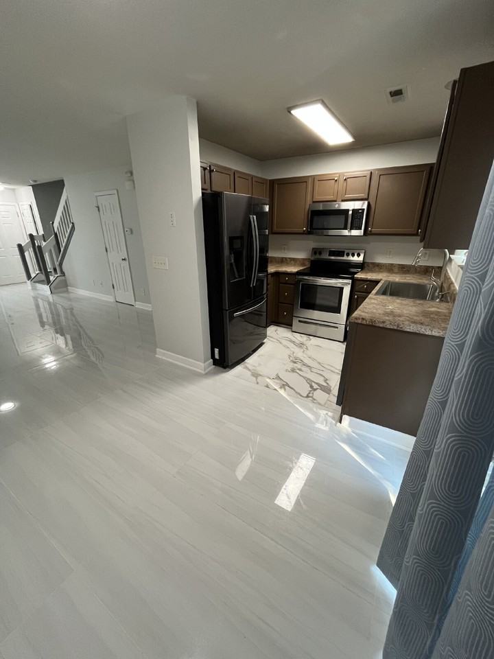 606 Grasswren Way - Photo 6 of 20