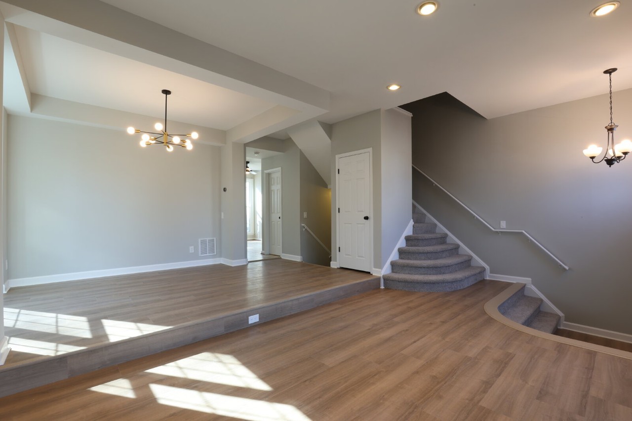 47581 Sandbank Sq - Photo 3 of 30