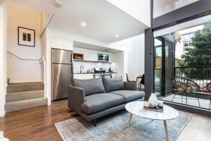 featured image of 1737 N Las Palmas Ave