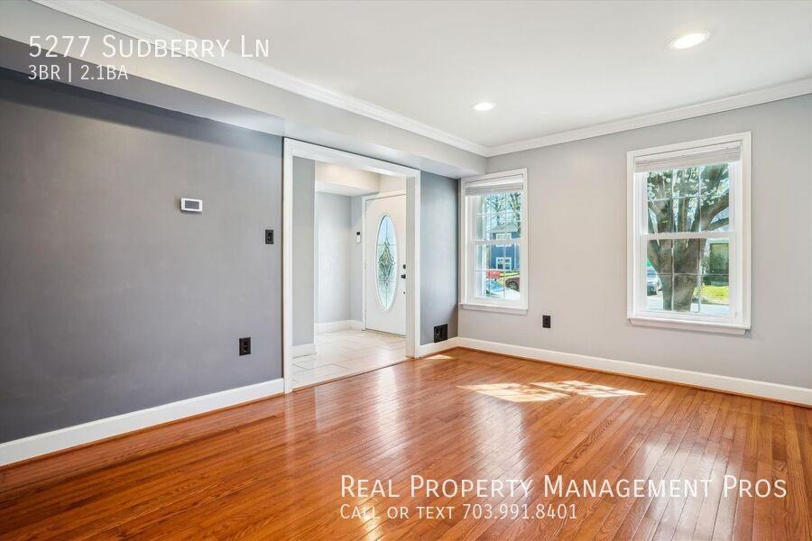 5277 Sudberry Ln - Photo 2 of 20