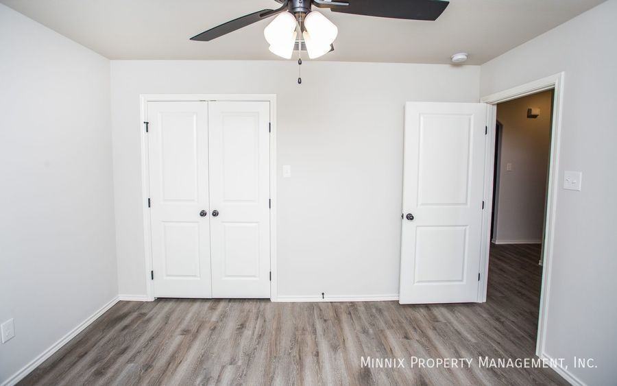 2703 137th St - Photo 6 of 45