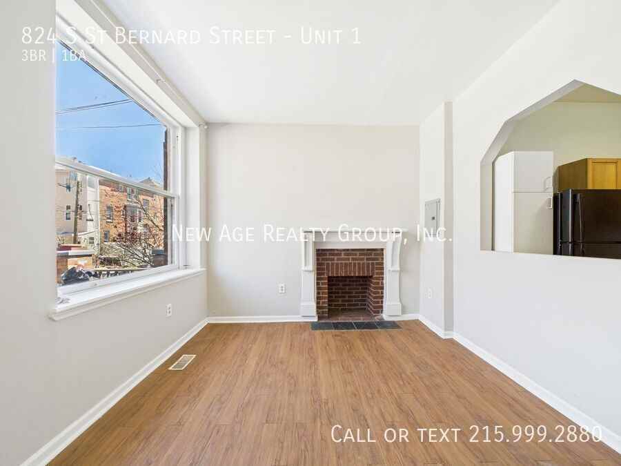 824 South Saint Bernard Street #1 - Photo 3 of 10