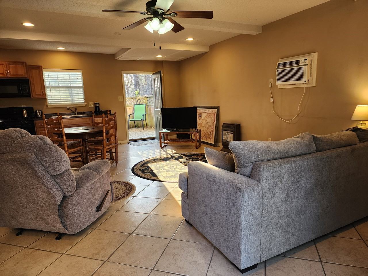 135A Westwood Dr #NA - Photo 7 of 20