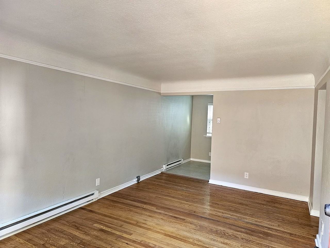 2051 Nw Irving St - Photo 7 of 14