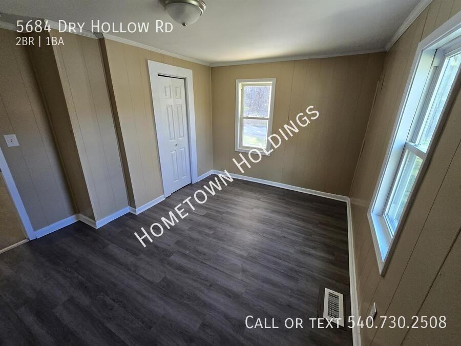 5684 Dry Hollow Rd - Photo 3 of 6