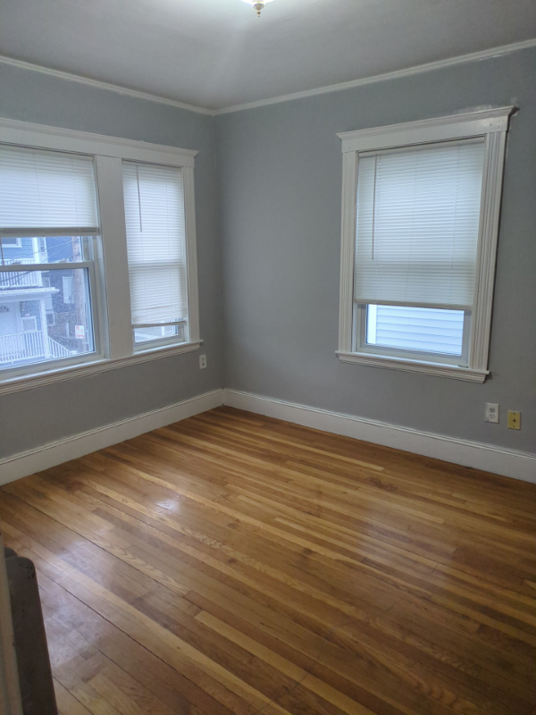 36 Melbourne St - Photo 3 of 5