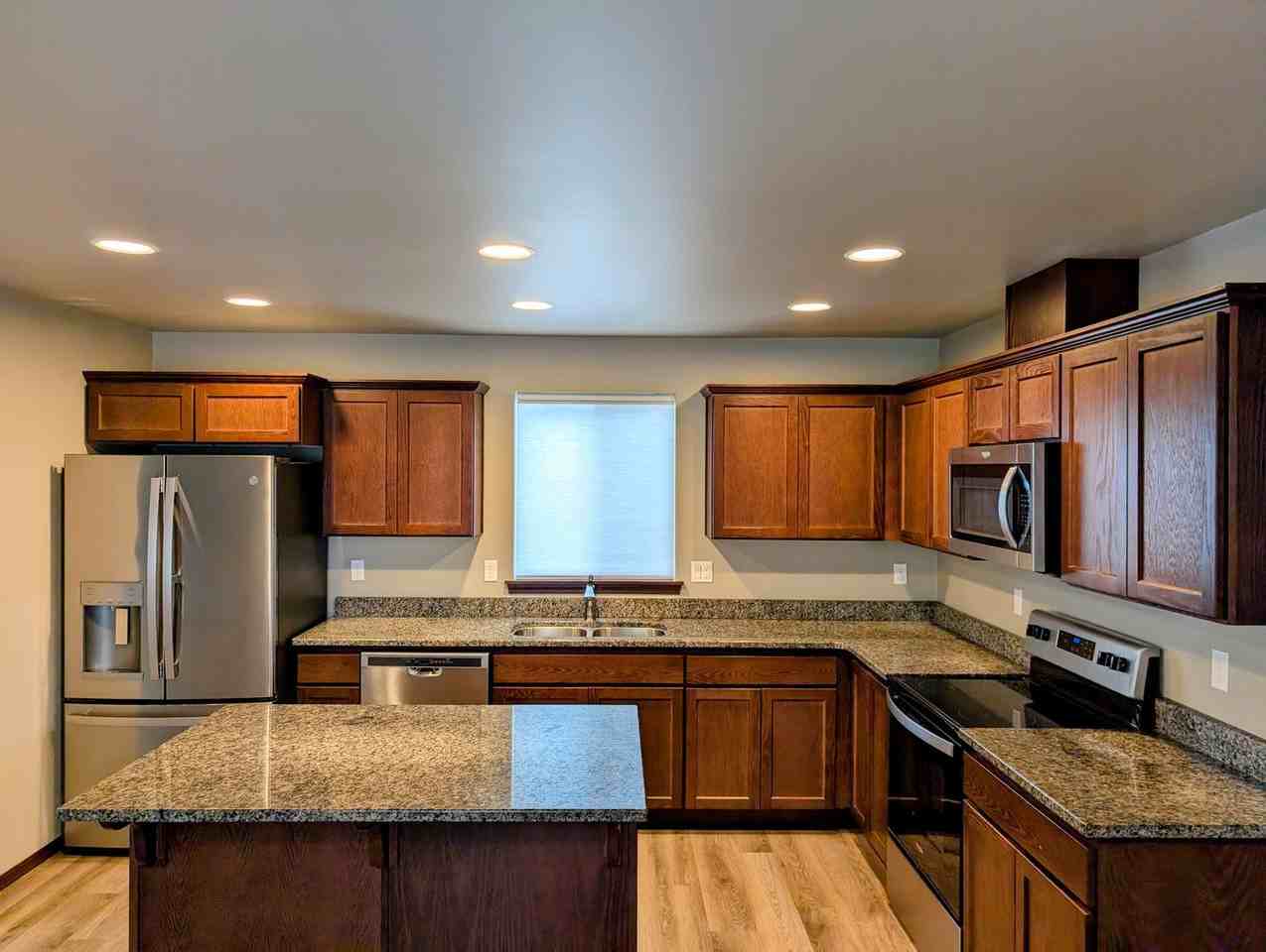 416 S Kansas Loop - Photo 4 of 18