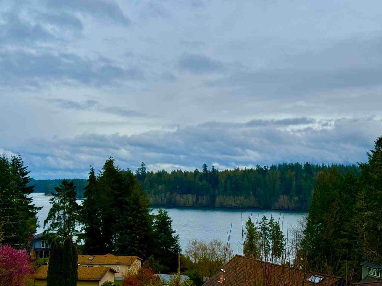 81 E Sea Breeze Dr - Photo 2 of 20
