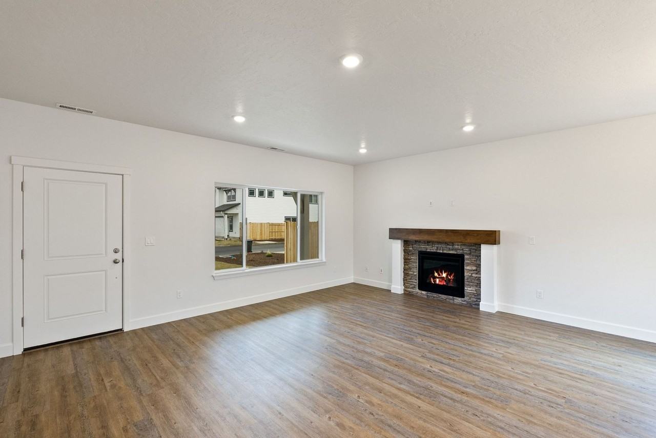 61624 Se Evie Dr - Photo 7 of 38