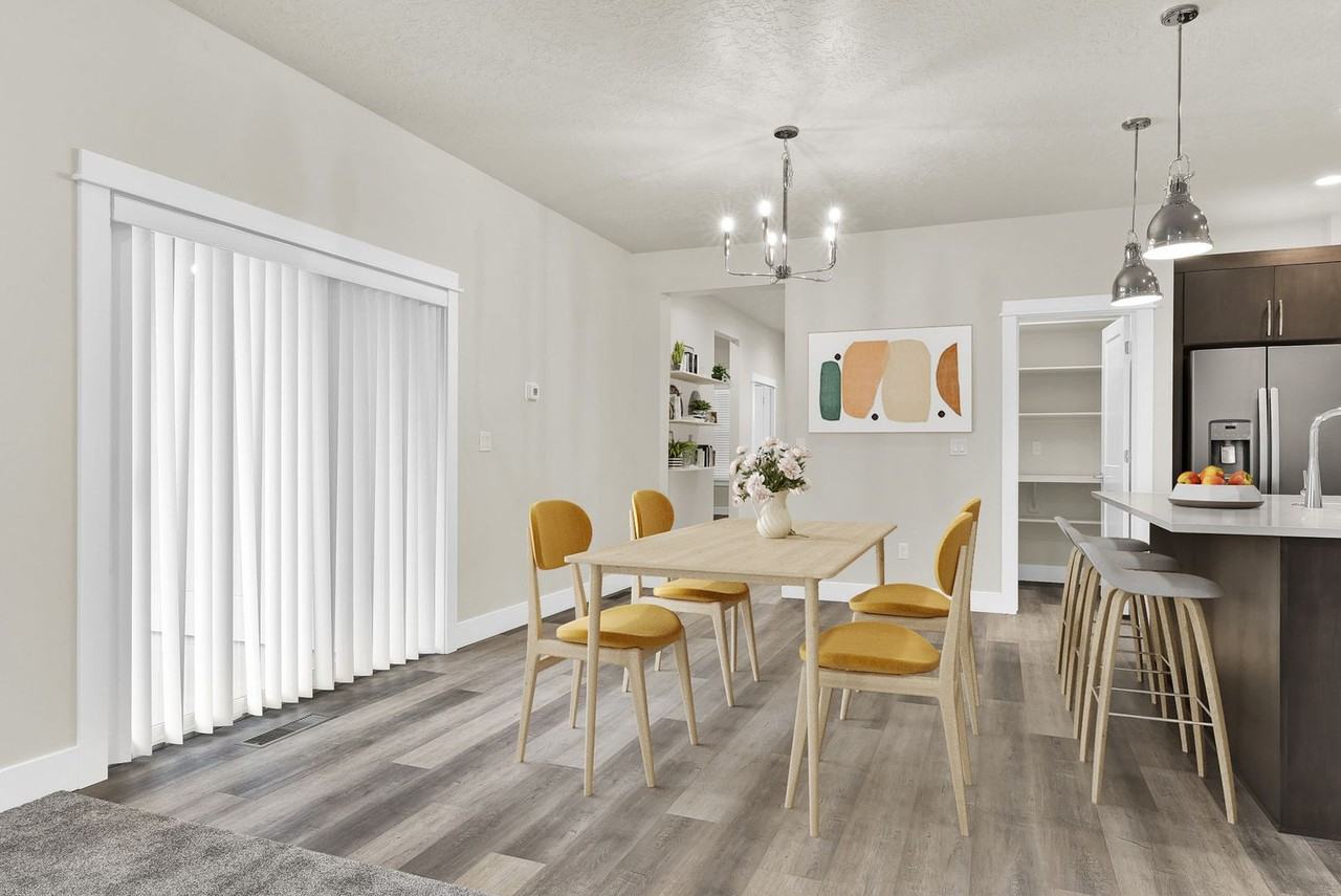 10264 Utahna Rd - Photo 2 of 33