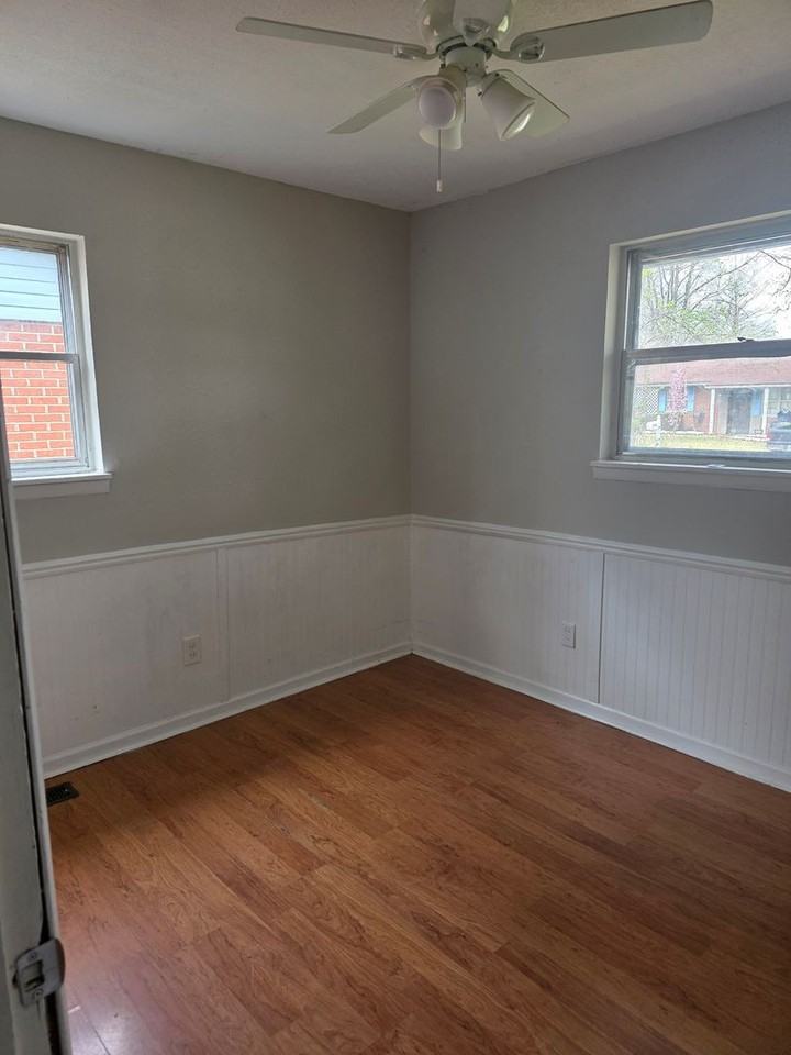 2020 Louise Ave - Photo 6 of 8