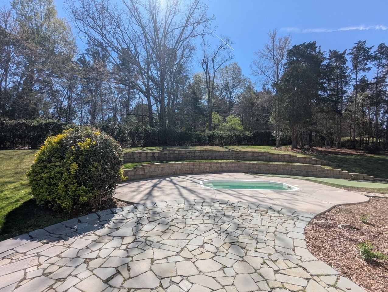 7894 Woodmere Dr - Photo 3 of 25