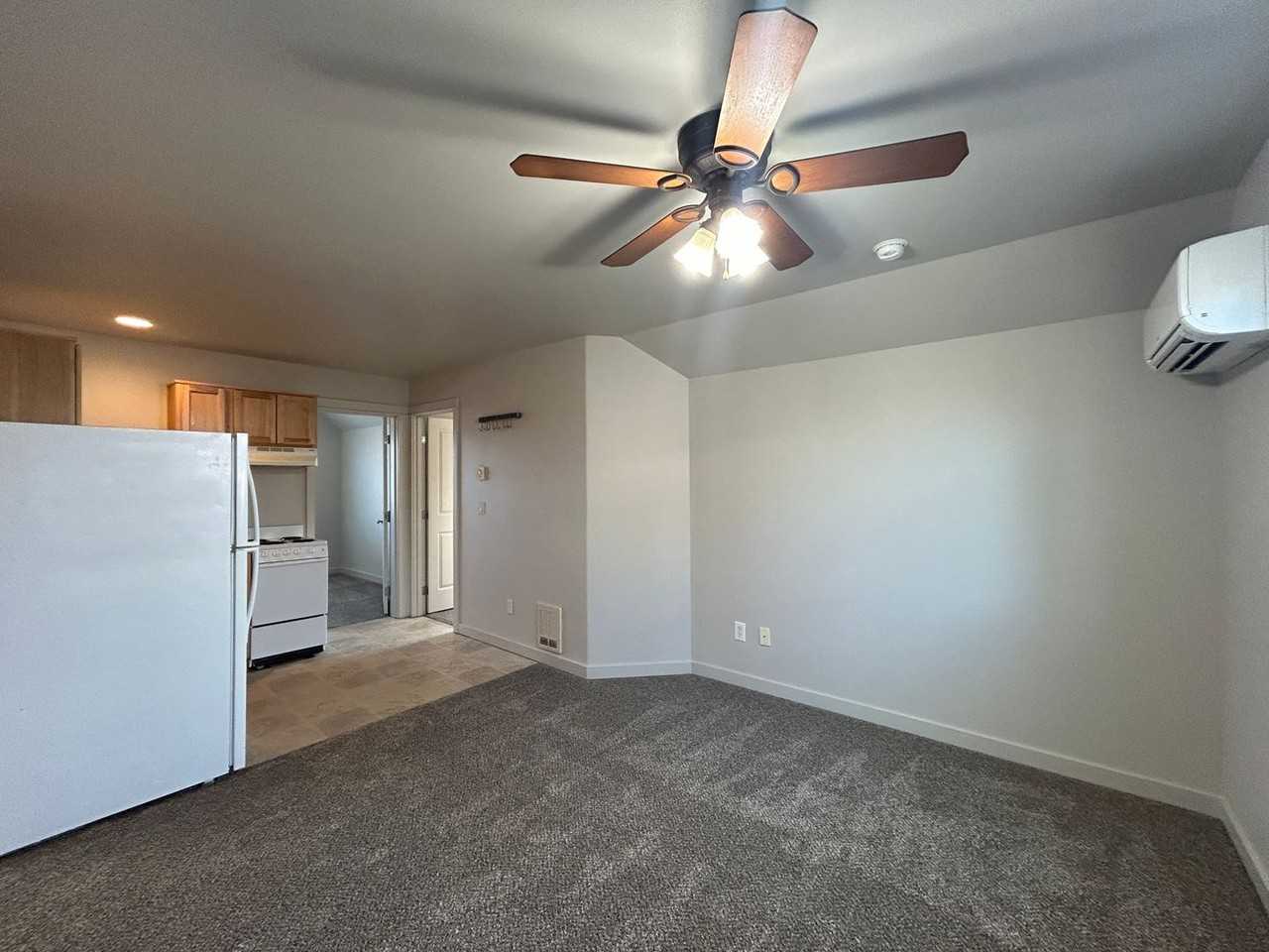 20753 Barton Crossing Way - Photo 4 of 12